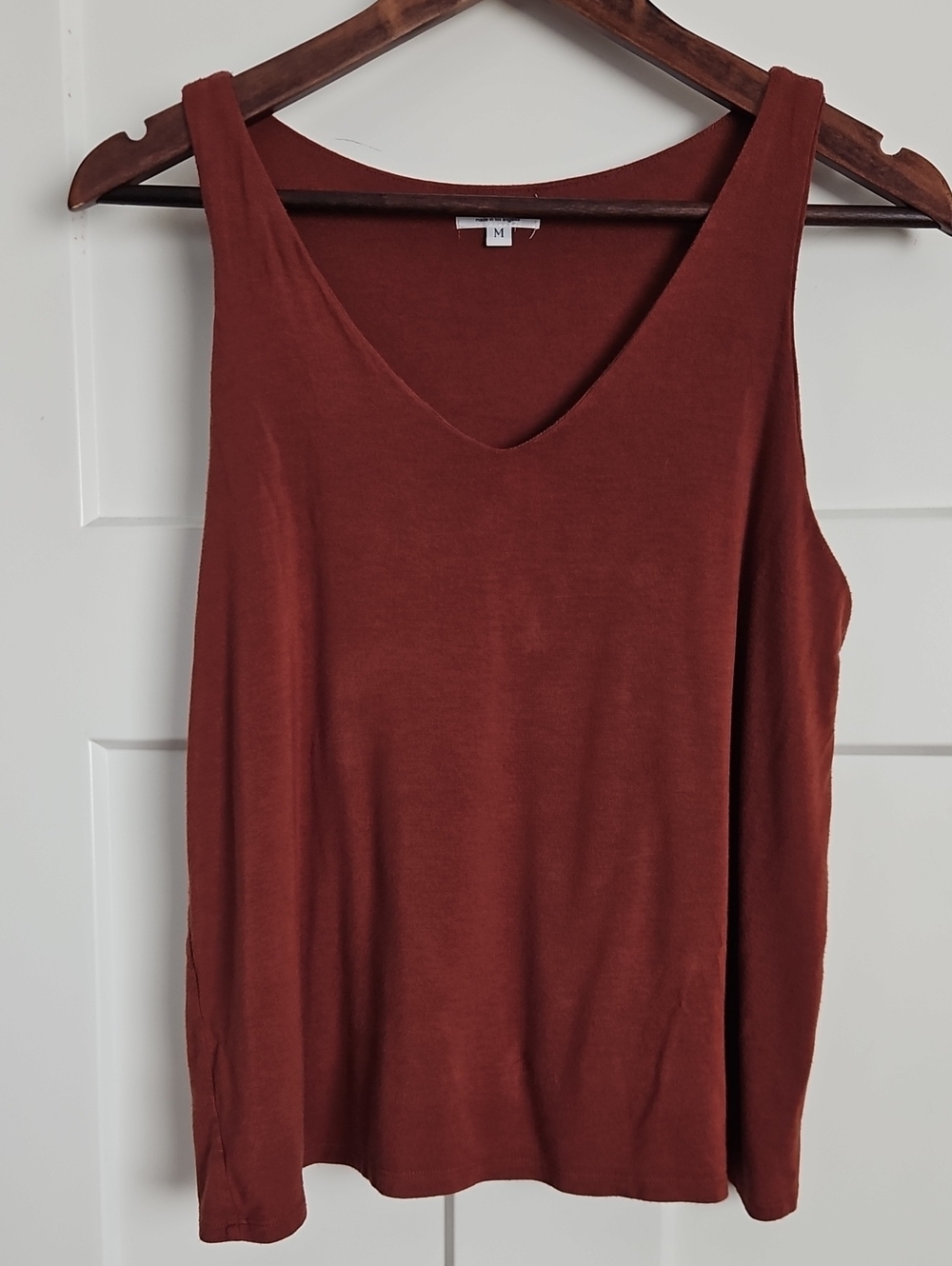 Kylie Paige Rust Double Layer V-Neck Tank Top Women’s Medium